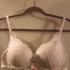 Victoria’s Secret lace Push Up bra.